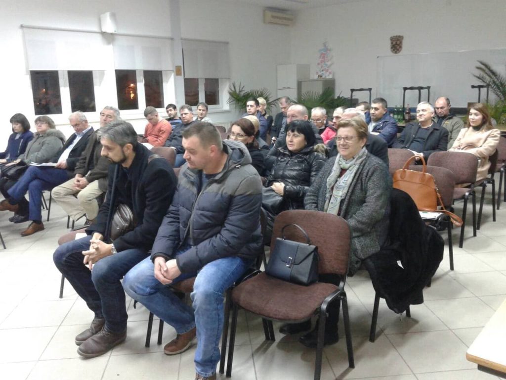 48425415 350457342435278 440578861915176960 n